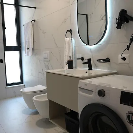 Eas Cozy Luxury Near Center
