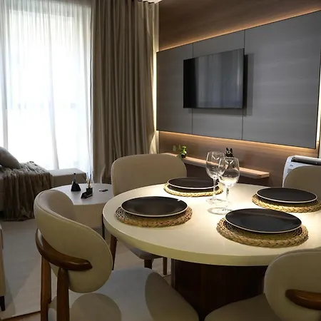 Eas Cozy Luxury Near Center Apartamento